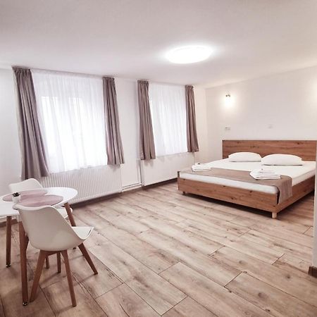فندق Lindenhaus سيبيو المظهر الخارجي الصورة