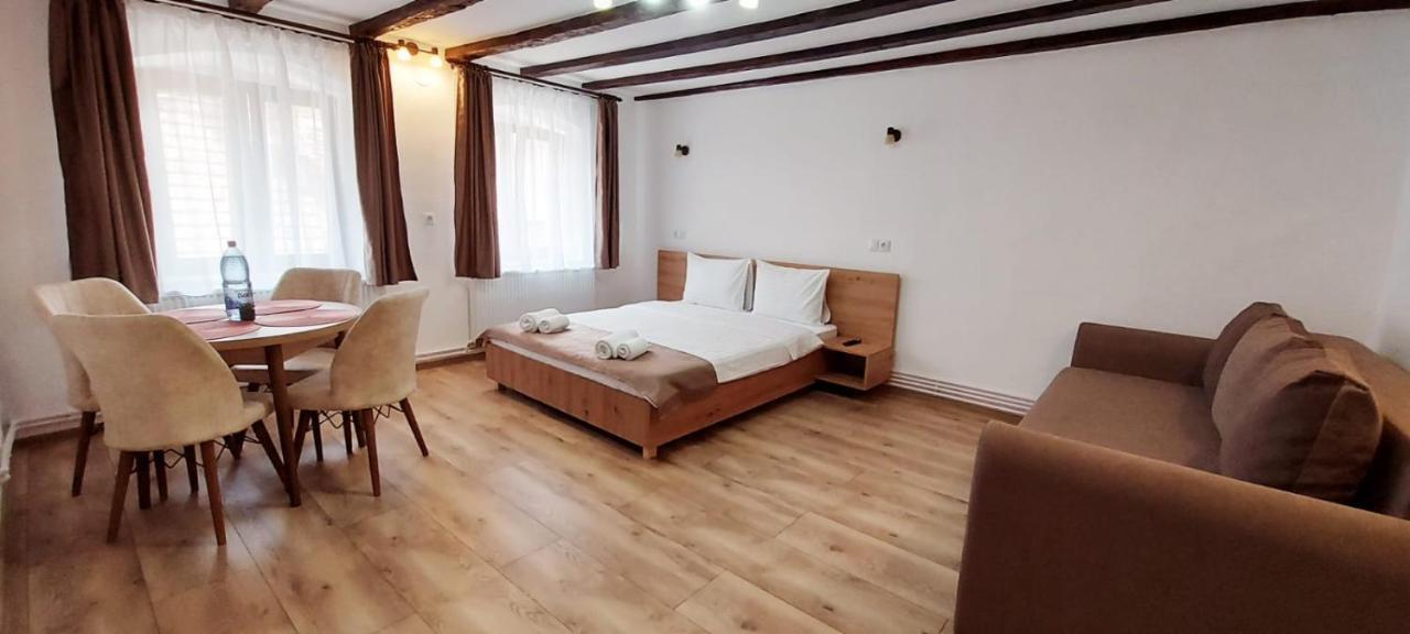 فندق Lindenhaus سيبيو المظهر الخارجي الصورة