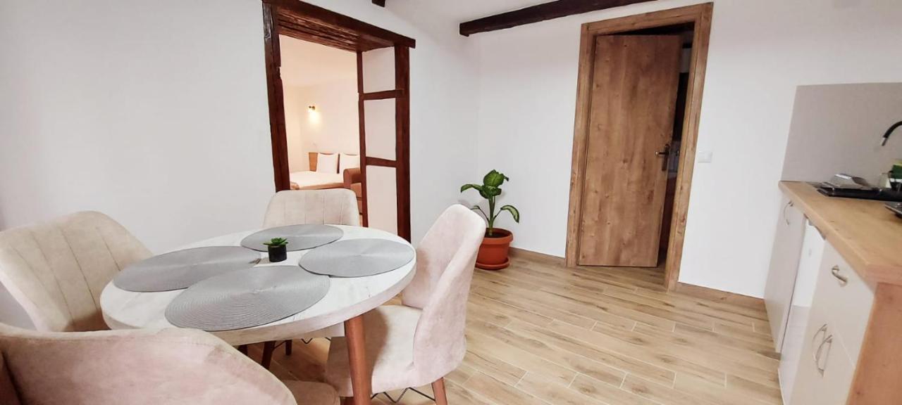 فندق Lindenhaus سيبيو المظهر الخارجي الصورة