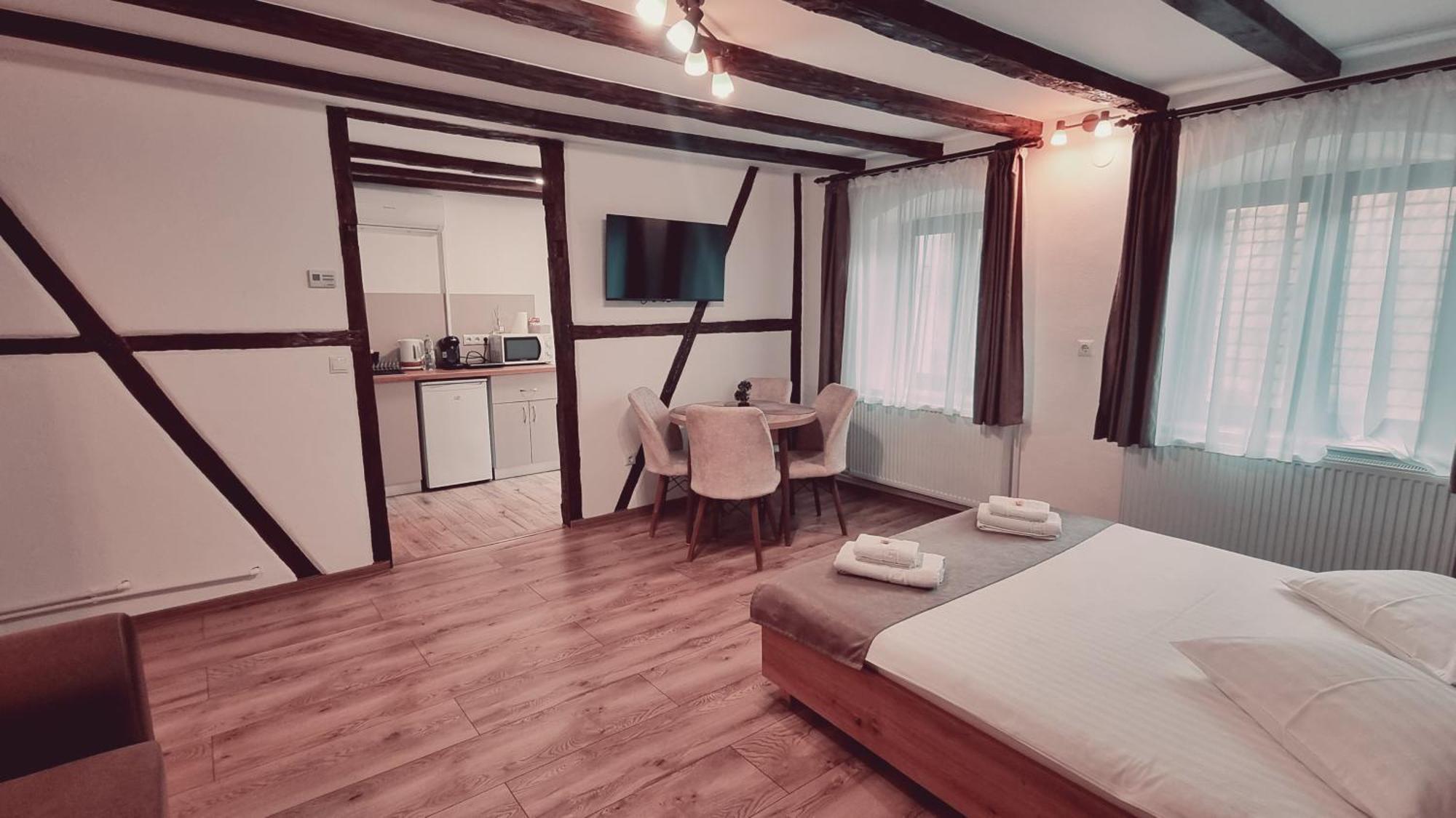 فندق Lindenhaus سيبيو المظهر الخارجي الصورة
